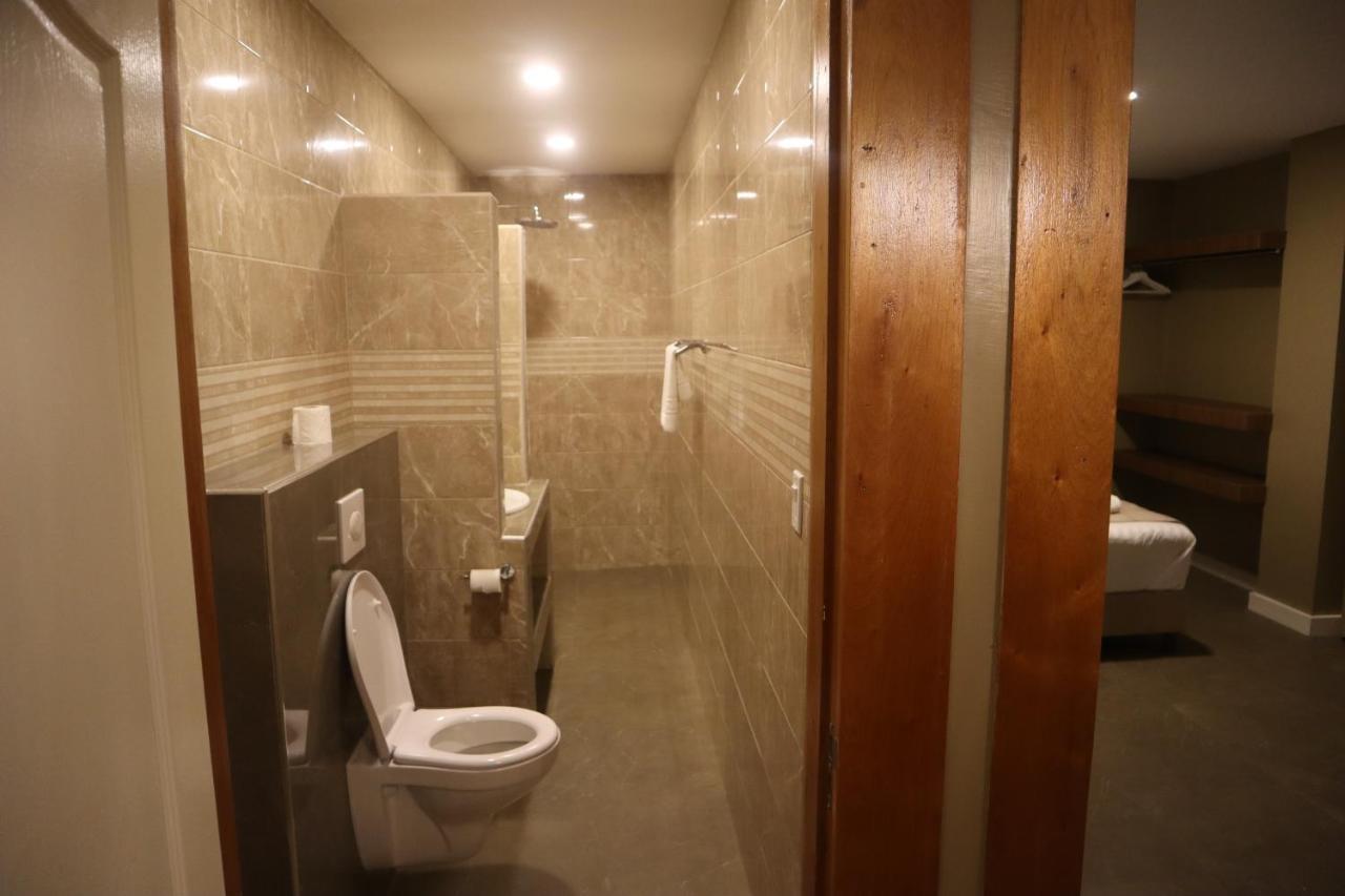 Empire Apartments Su 2 Marthastraat Παραμαρίμπο Εξωτερικό φωτογραφία