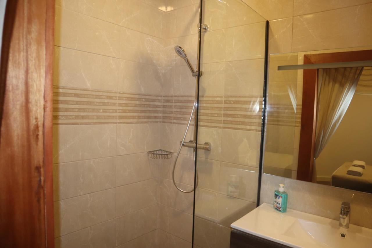 Empire Apartments Su 2 Marthastraat Παραμαρίμπο Εξωτερικό φωτογραφία